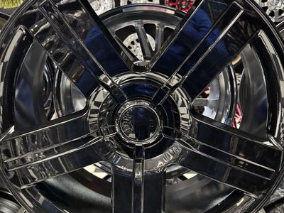 New set of 4 wheels Black 24x9.5 lug pattern 6x139.7