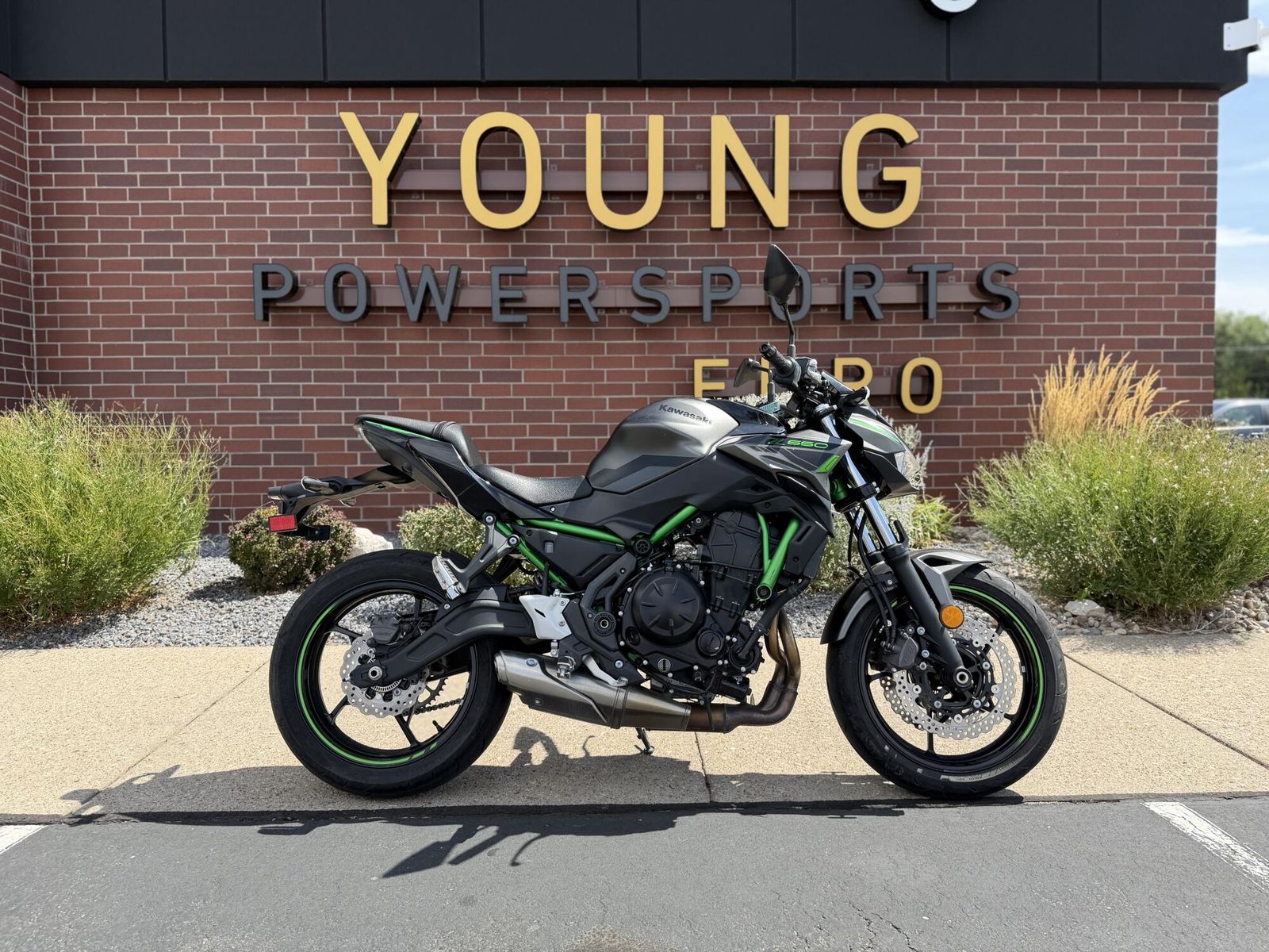 2023 Kawasaki Z650 ABS
