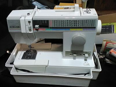 Singer Sewing Machine
