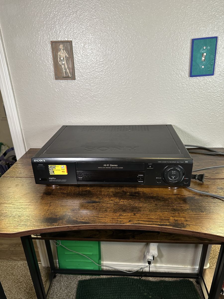Sony Hi Fi Stereo VHS VCR With Remote Tested Working