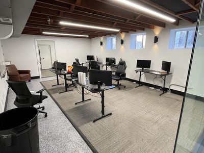 Startup Building Ste 9