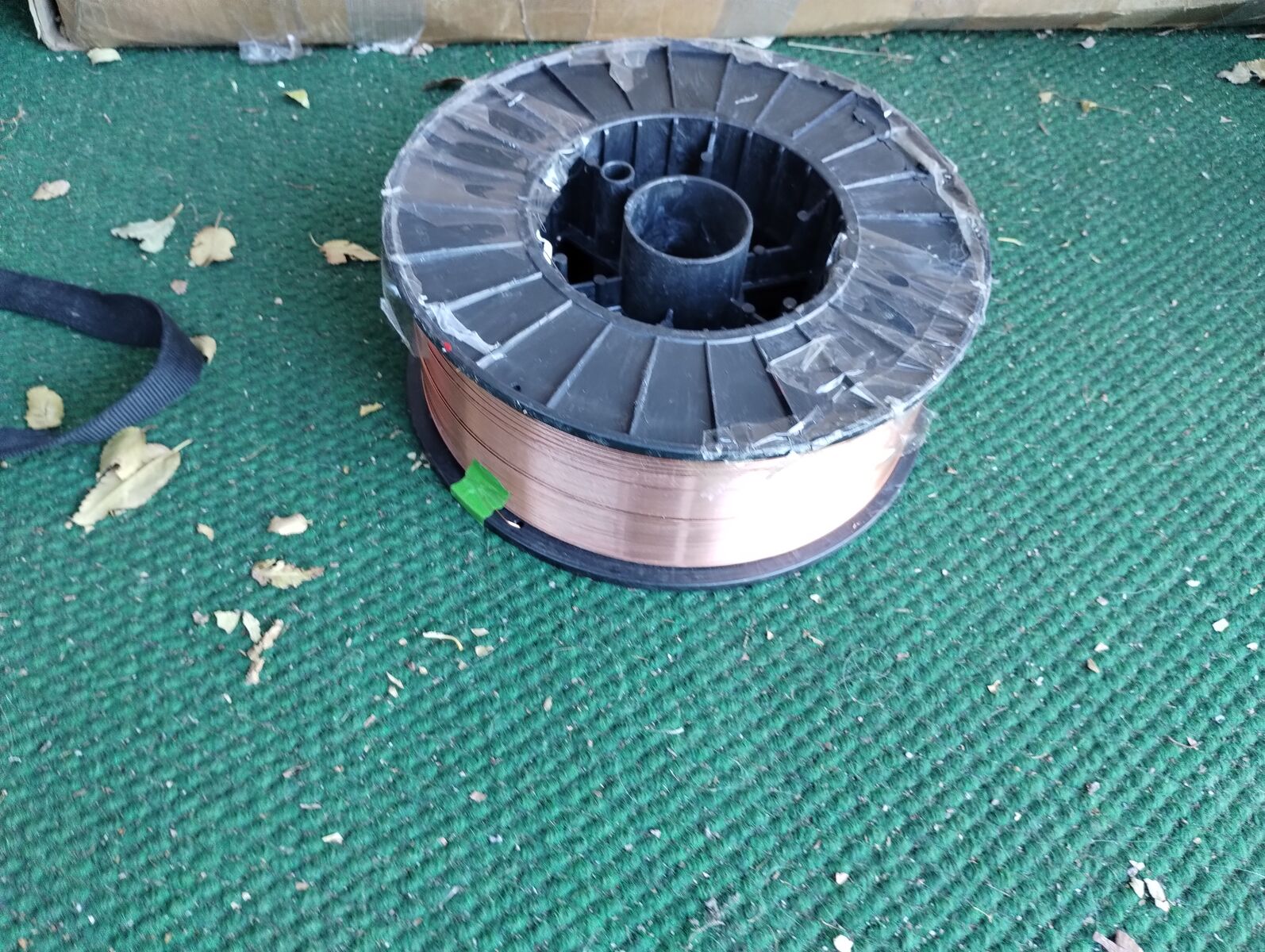 2 rolls of welding wire 60$ each