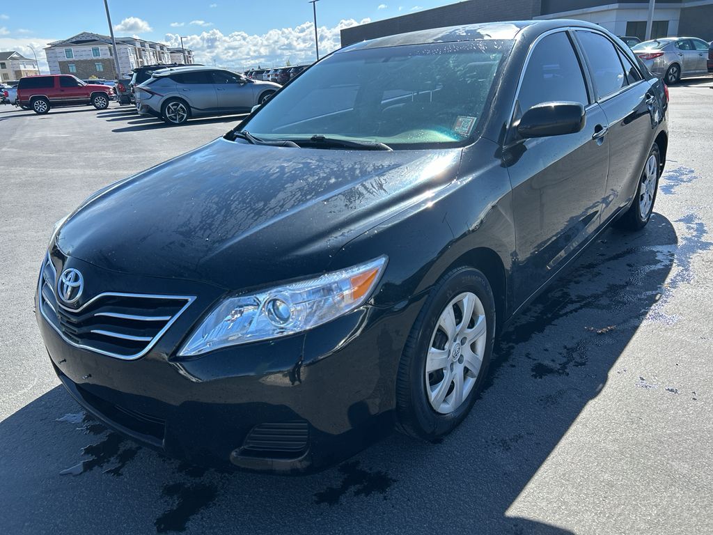 2010 TOYOTA CAMRY LE