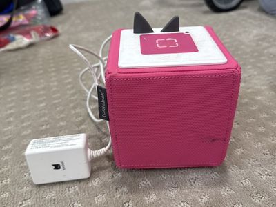 Toniebox Audio Player With 11 Tonies