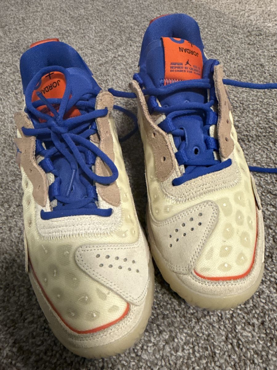 Air Jordan Delta 2 'Hyper Royal Orange' Woman