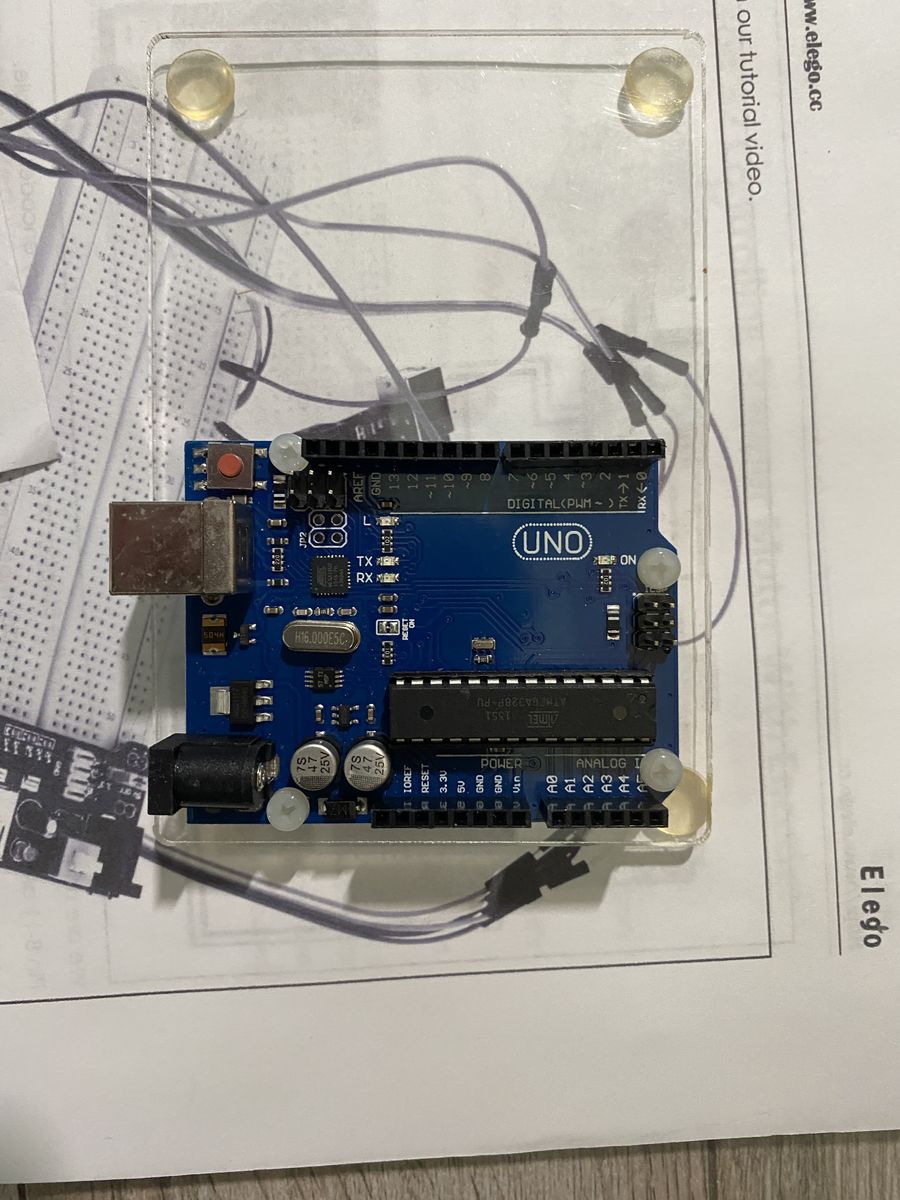 ELEGOO Most Complete Arduino UNO R3 Starter Kit – 200+ Components with Case & Manual