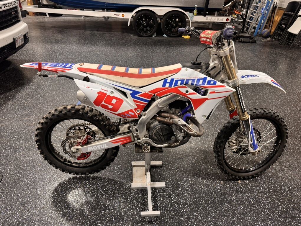 2022 CRF450RS