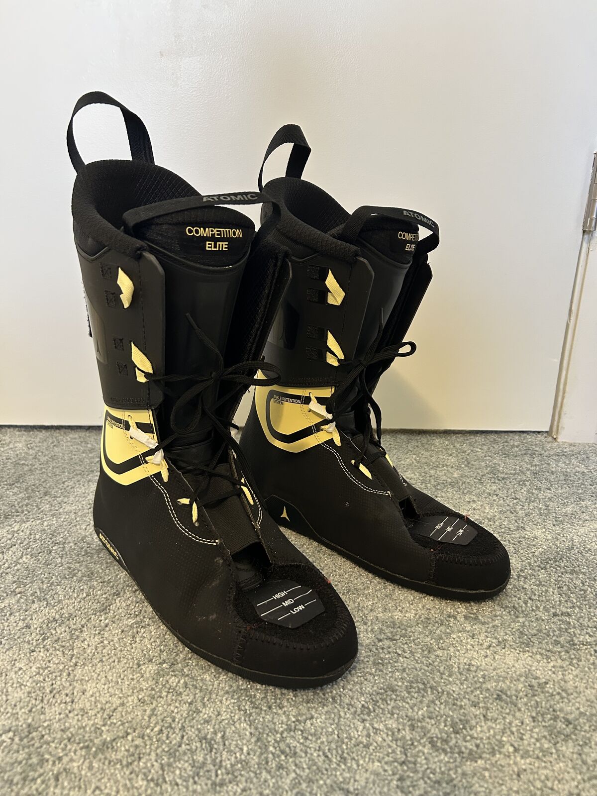 Atomic Competition Elite Liners 26.5