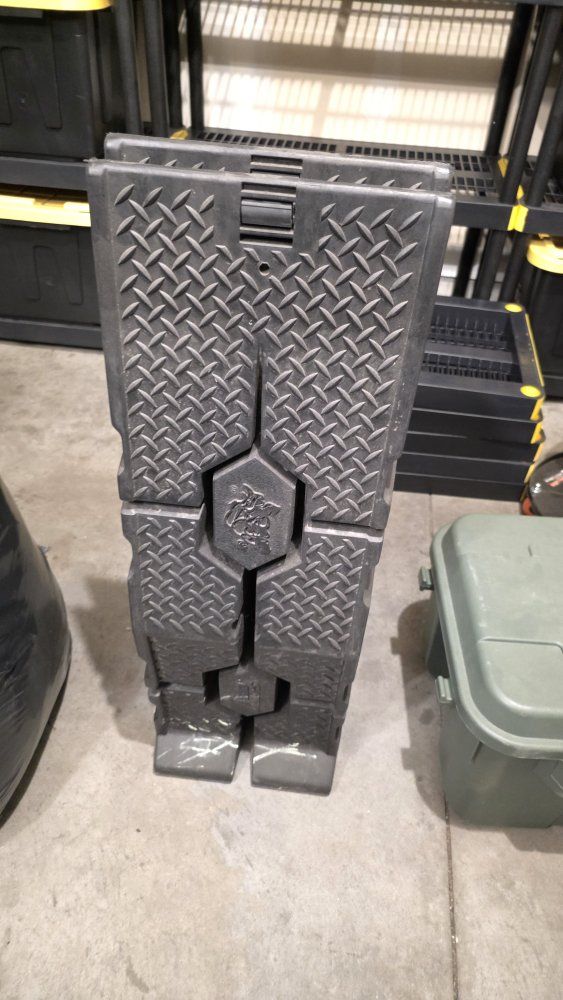 RhinoGear RhinoRamps Plastic Car Ramps - Pair