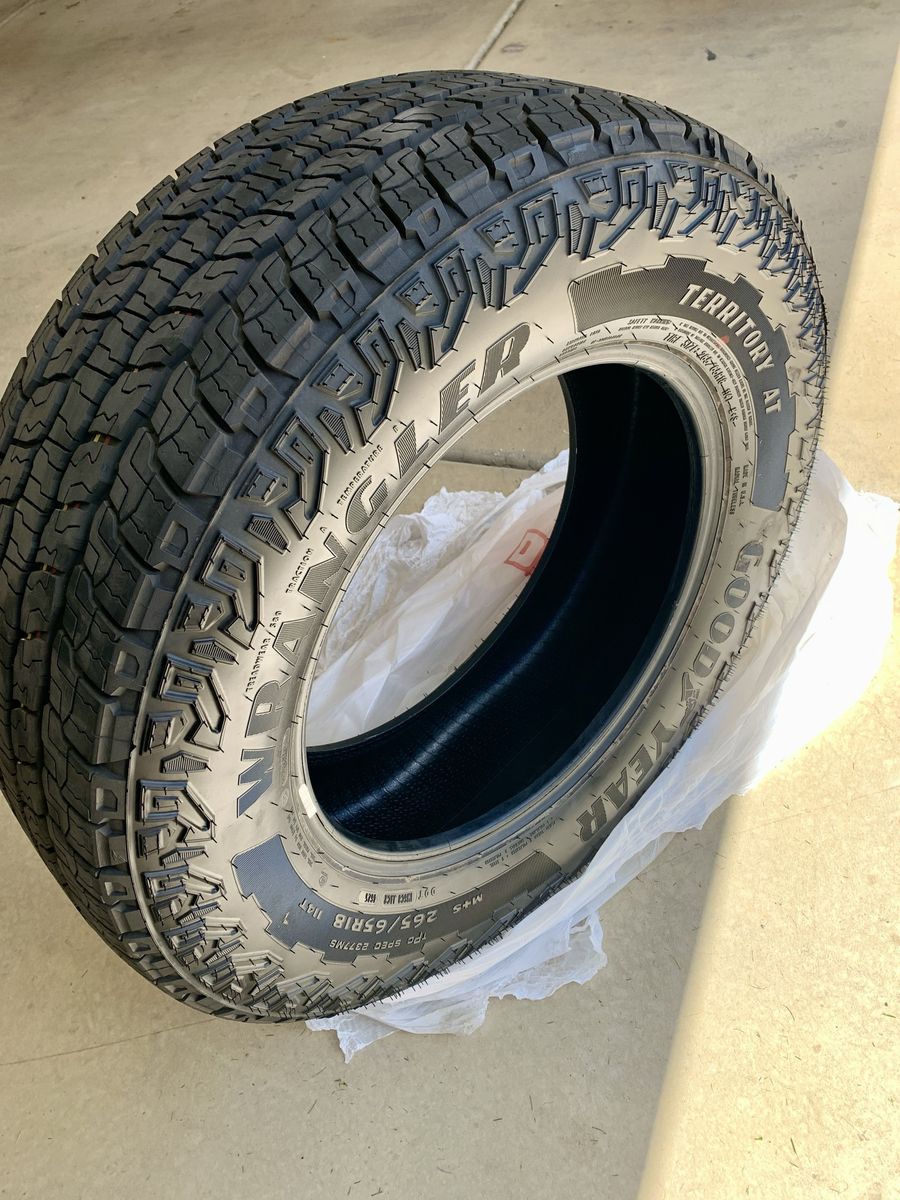 Goodyear Wrangler Territory AT  -  265/65R18