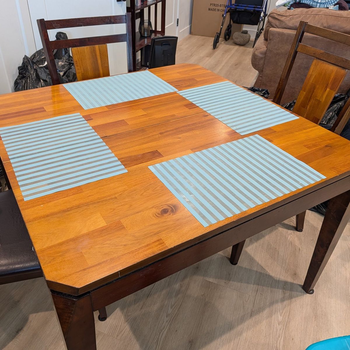 Kitchen table with leaf insert, 6 chairs
