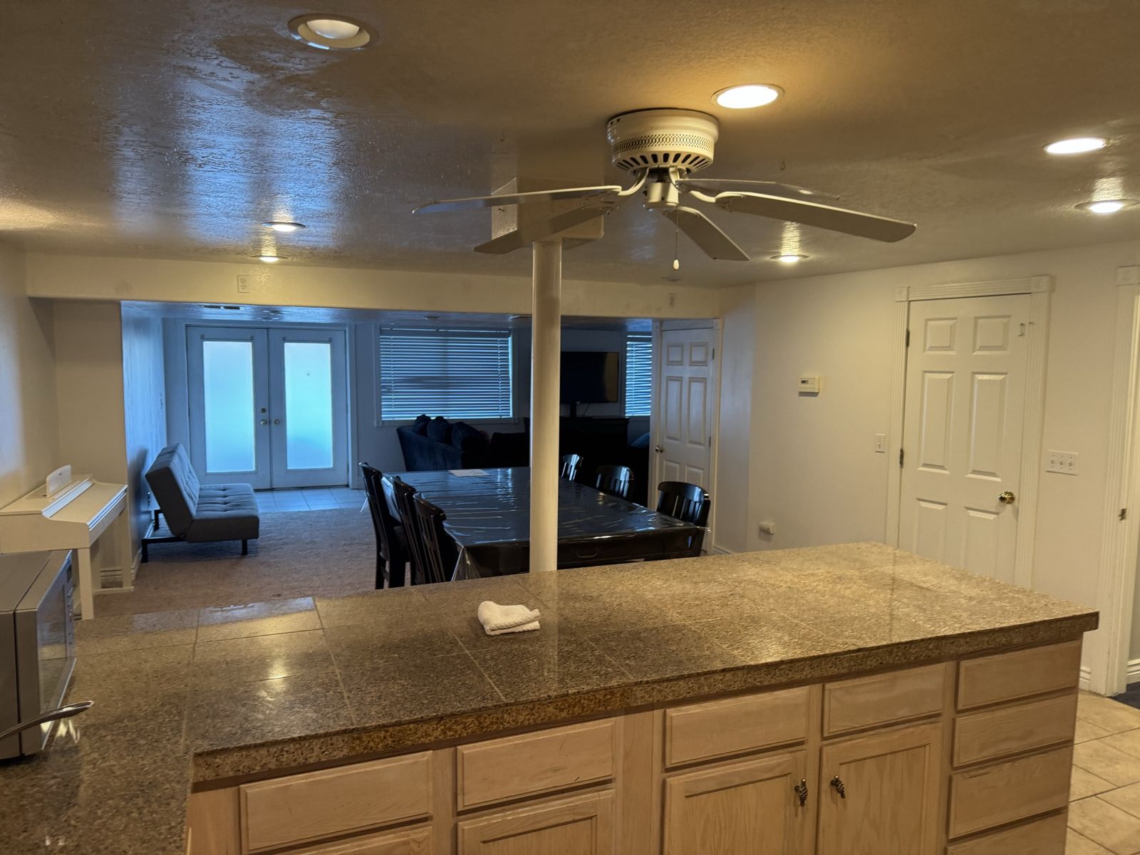 private bedroom/bathroom USU proximity