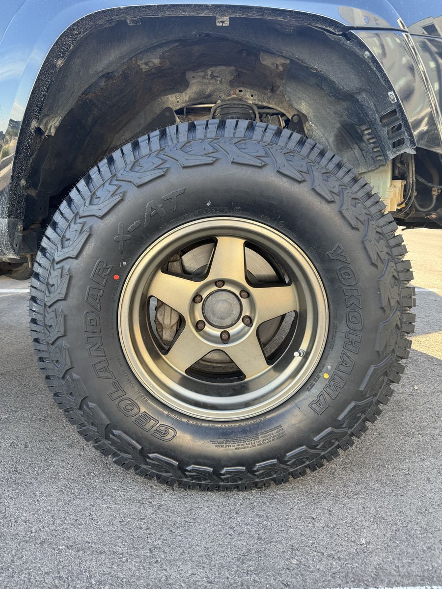 Yokohama Geolandar X-AT Tires - Size 35/12.5R17, All-Terrain