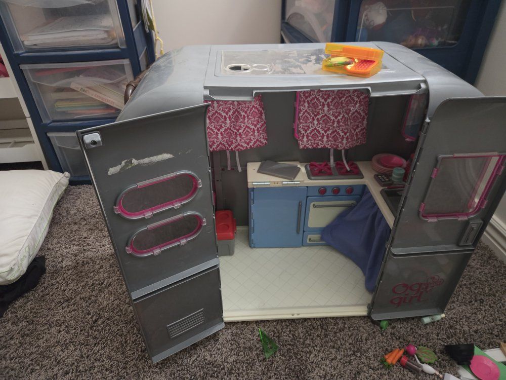 Our Generation. Bunk Bed, Pink Jeep, Clothes, Accessories Lot