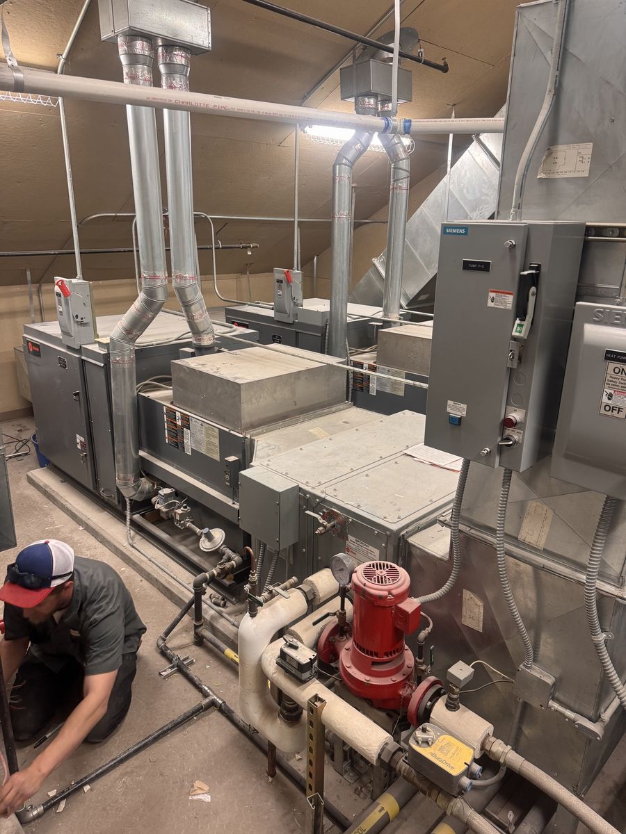 COMMERCIAL HVAC / MAKE-UP AIR EQUIPMENT – TRANE – 5,500 CFM – BAKERY SYSTEM