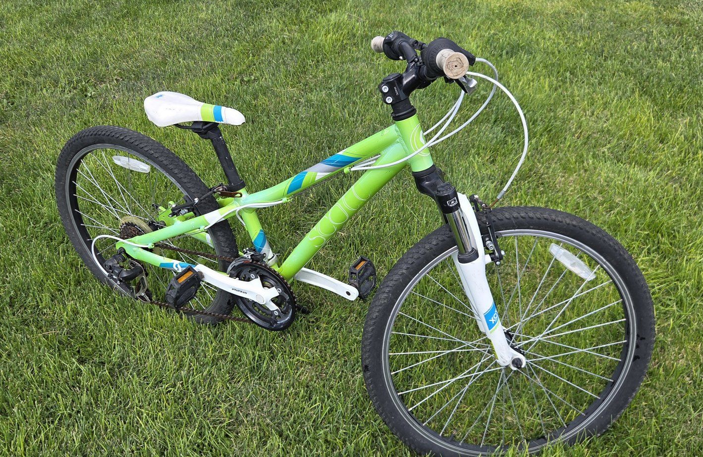 Scott JR24 Contessa