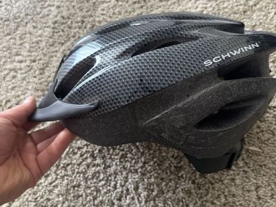 Schwinn Thrasher Bike Helmet for Adult Men Women Age 14+ with Suggested Fit 58-62cm,