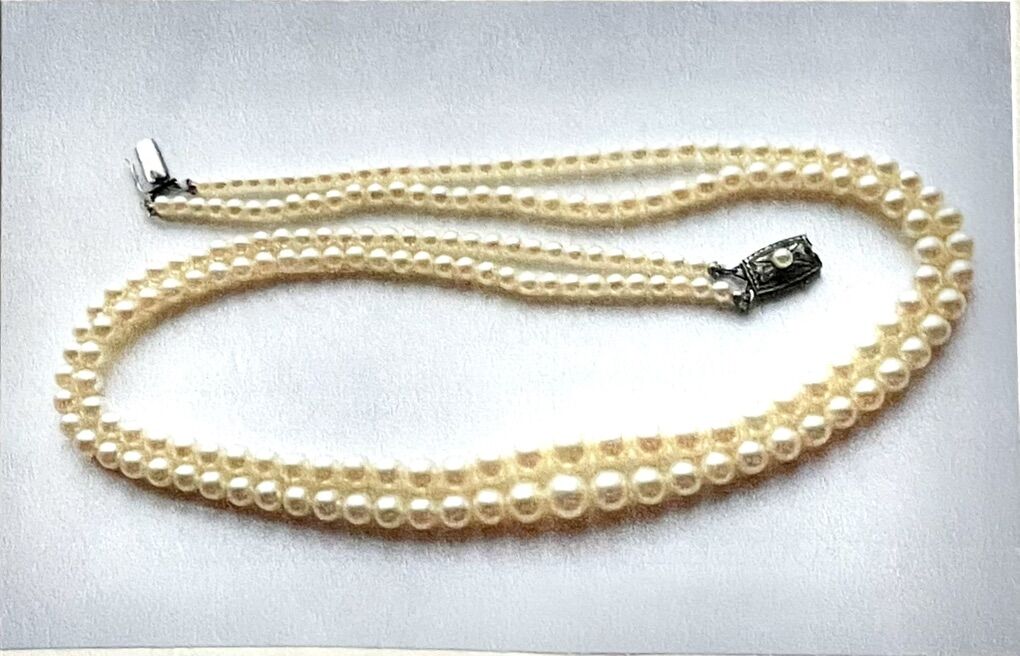 Valentine's Pearl Necklace