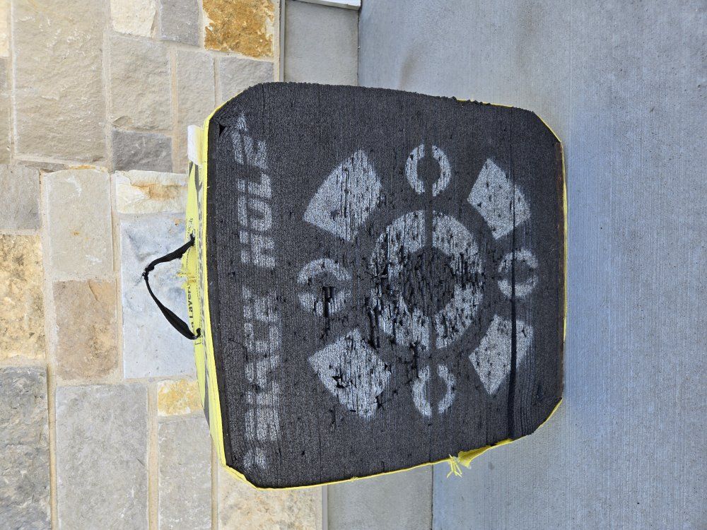 Black hole 22 archery target