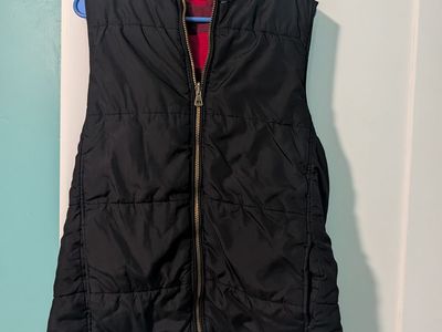 Mens Large Flannel Plaid Vest Black and Red