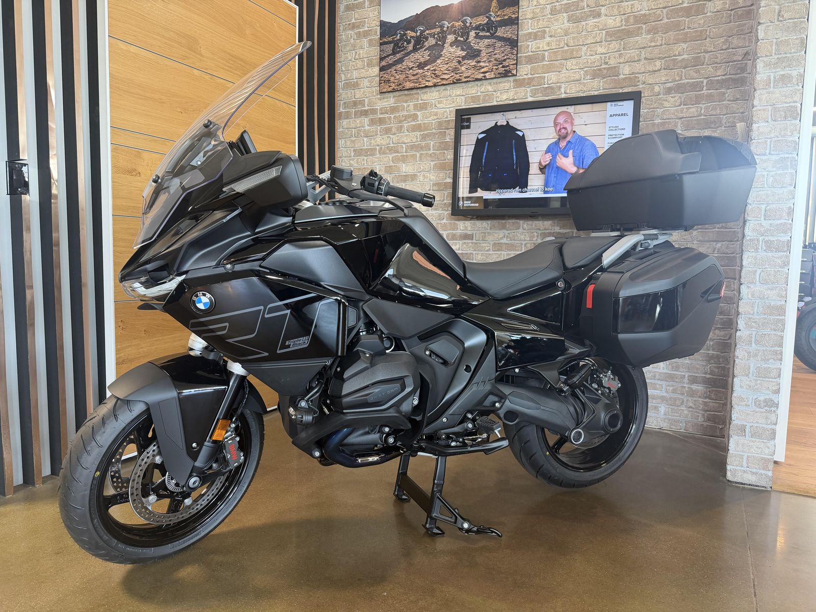 2026 BMW R1300 RT
