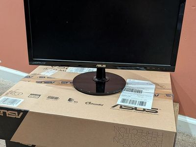 Set of two 22" HD LED Monitors