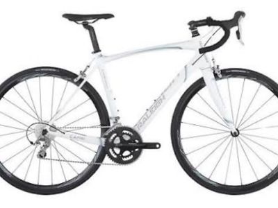 Brand New Raleigh Capri carbon 1.0 womens 2012