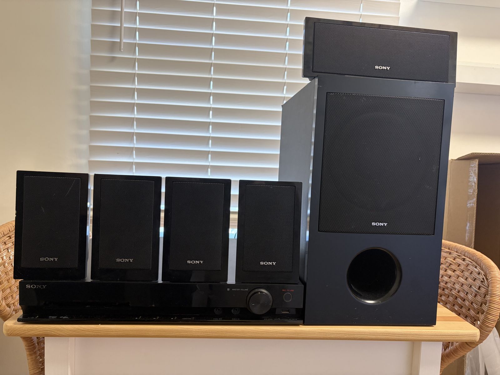 Sony 5.1 Surround Sound/DVD Player