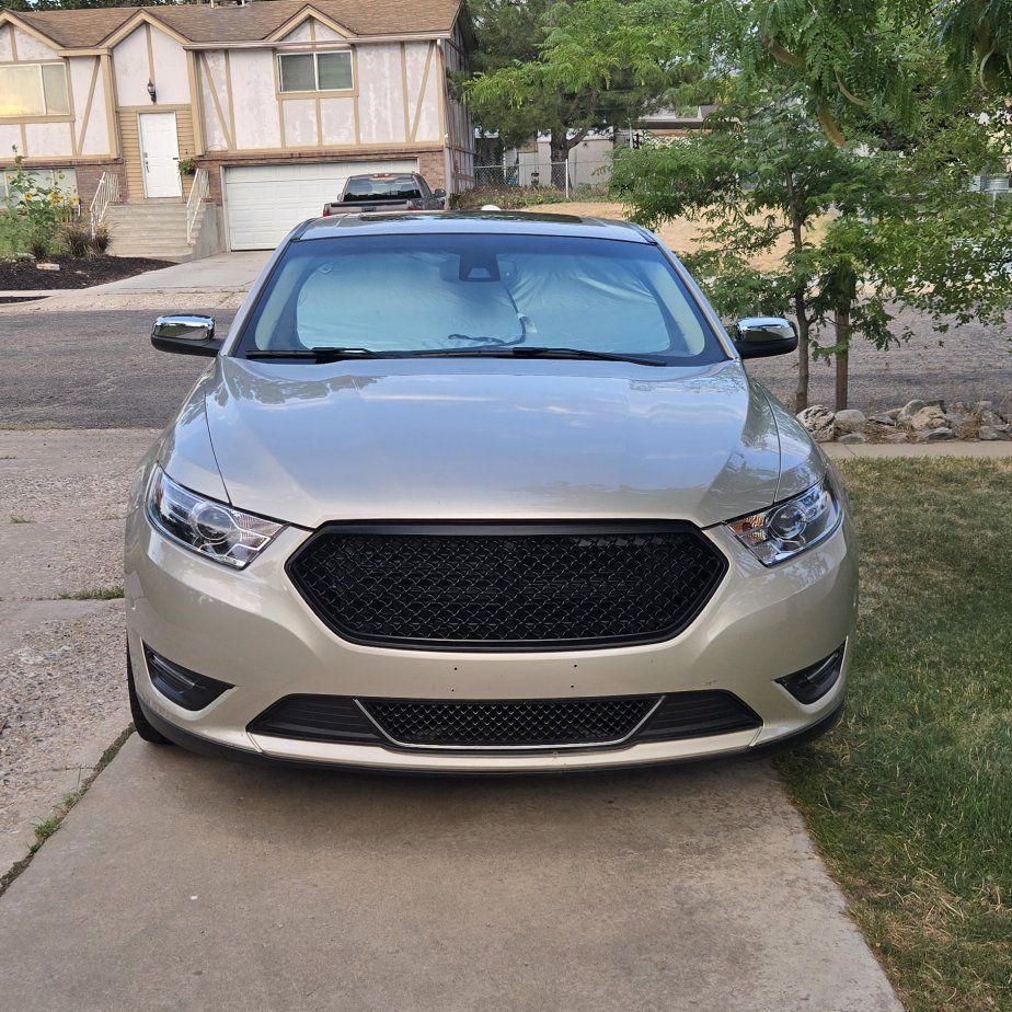 2018 Ford Taurus Limited