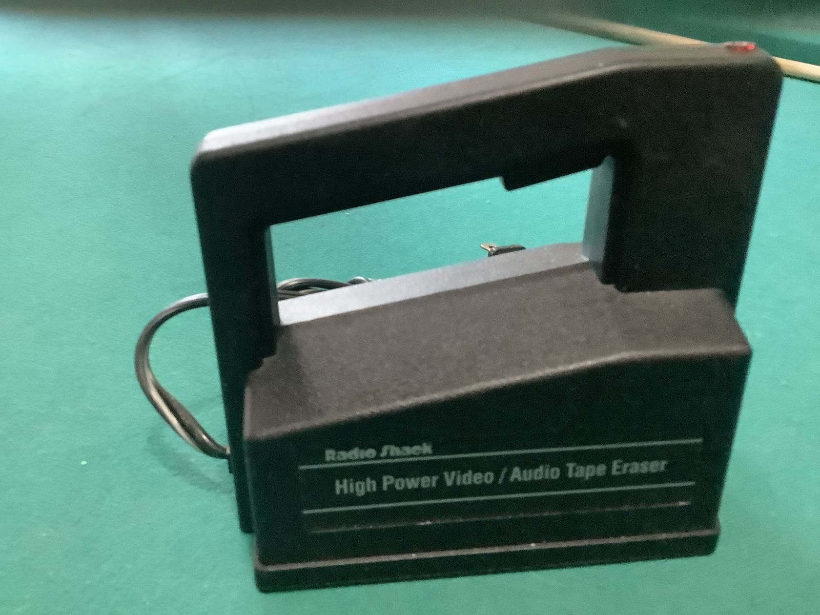 Radio Shack High Power Video / Audio Tape Eraser / Cat. No. 44-093A