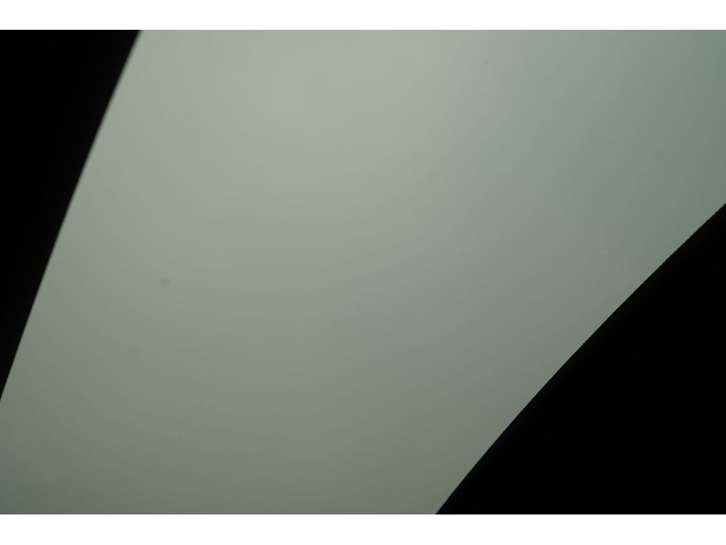 Main image 32