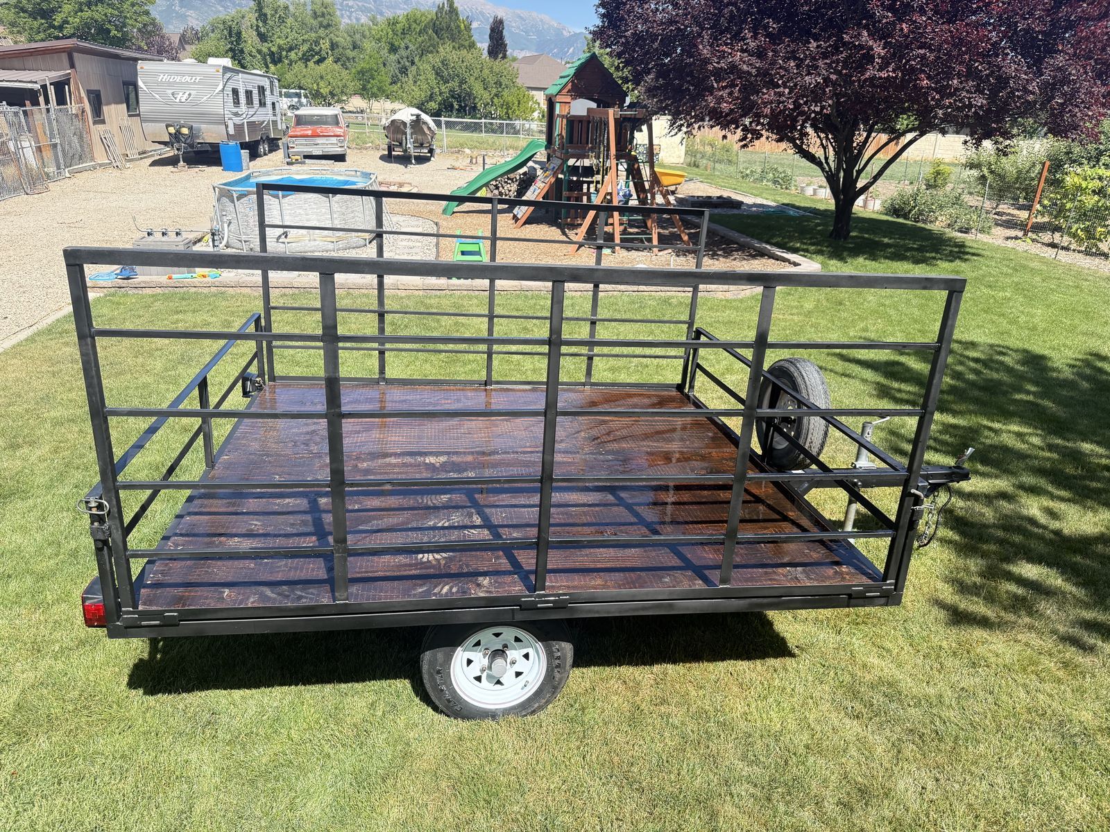Side loading ATV/Motorcycle trailer.