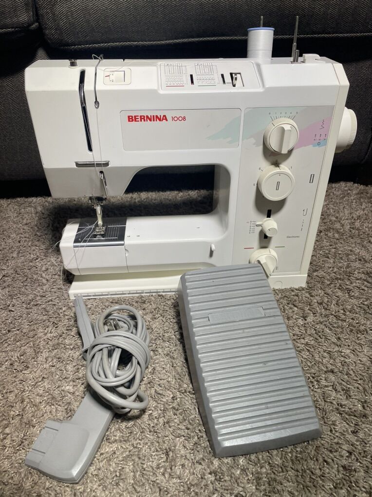 Bernina 1008 Sewing Machine