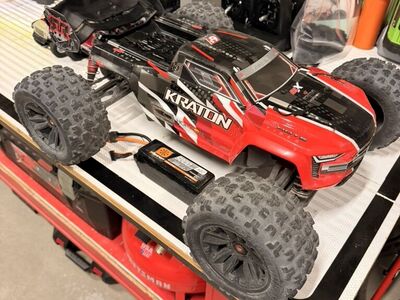 Arrma Kraton 6s RTR