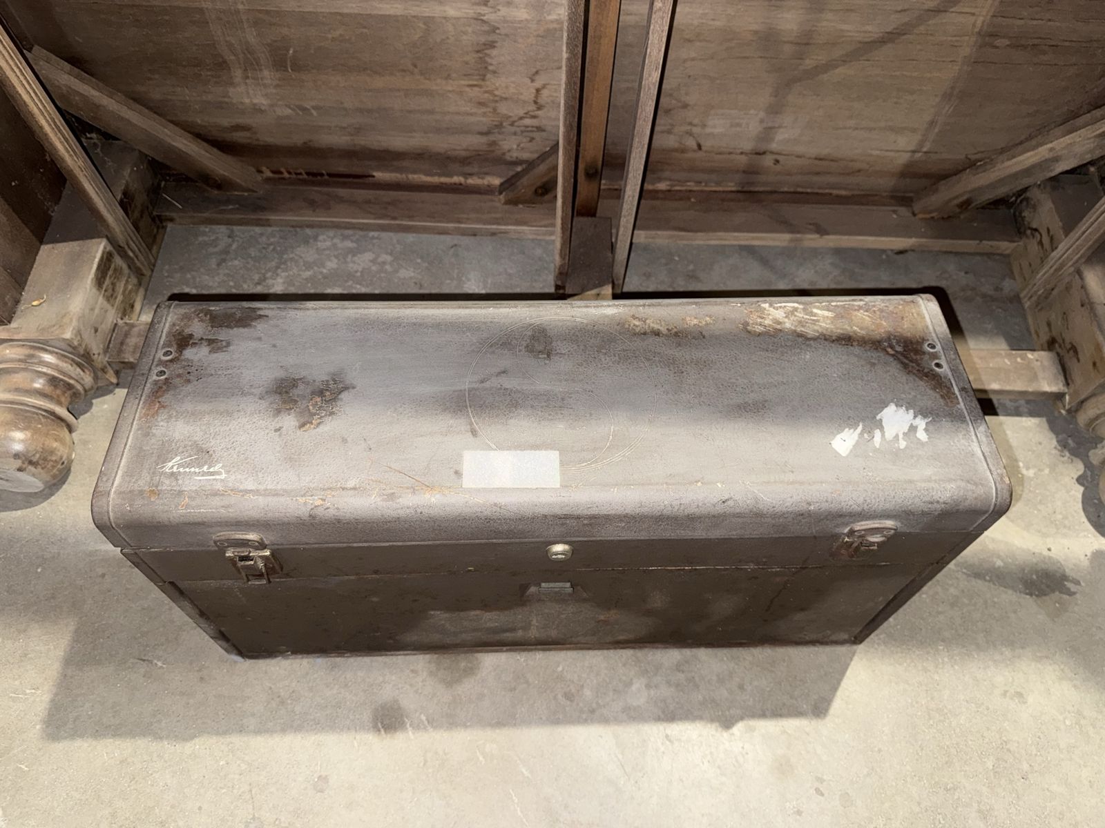 Main image 2