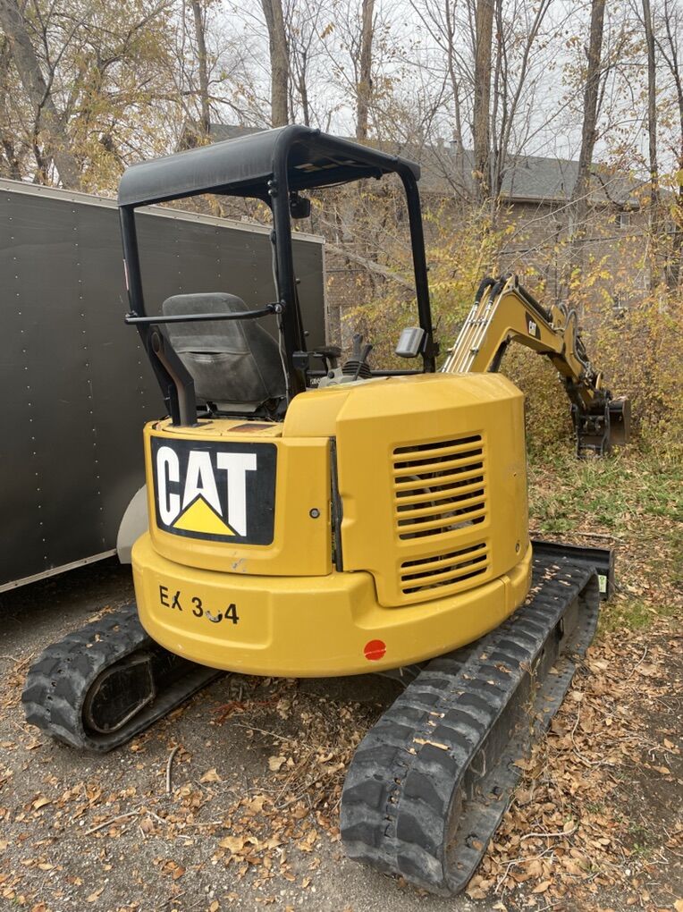 *Great Deal* 2016 Caterpillar 304E2 Low Hours