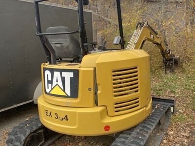 *Great Deal* 2016 Caterpillar 304E2 Low Hours