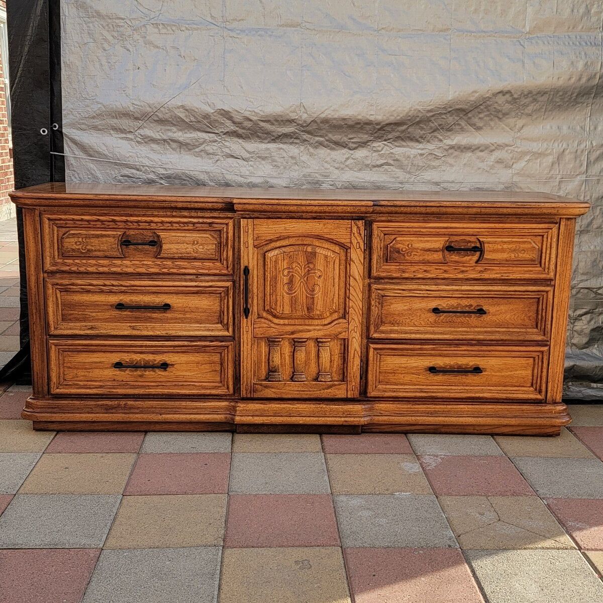 9 Drawer Dresser