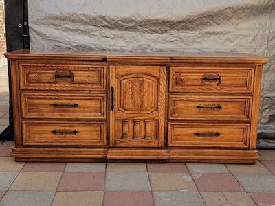 9 Drawer Dresser
