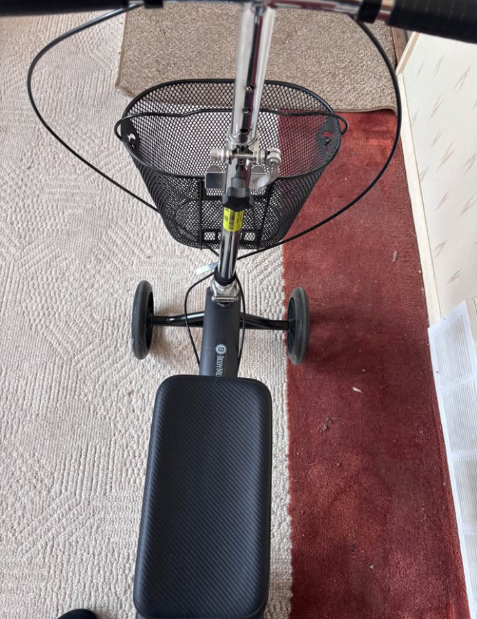 Knee Scooter