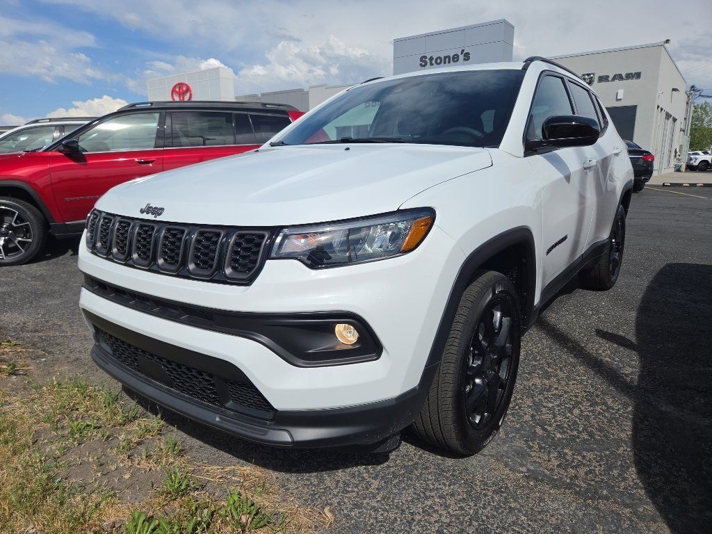 2026 Jeep Compass Latitude Altitude