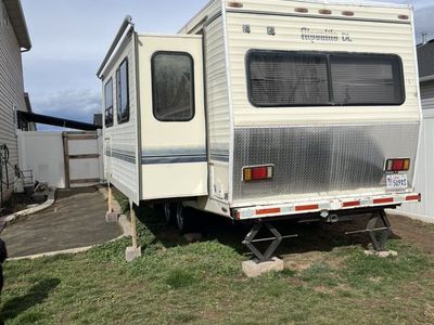 Alpenlite DL 29 Ft Fifthwheel