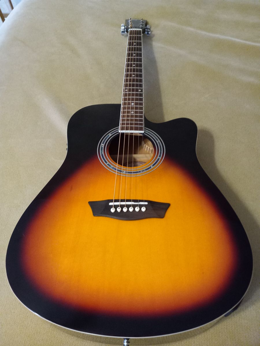 acoustic-electric guitar Washburn’s Vintage Series WA90CEVSB