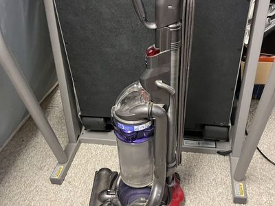 Dyson DC25 Ball Vacuum Cleaner