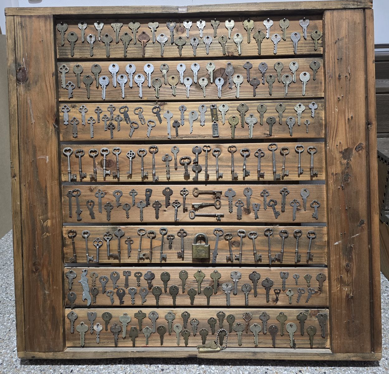 Key Collection, Over 200 Keys