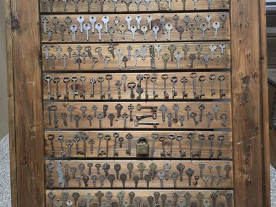 Key Collection, Over 200 Keys