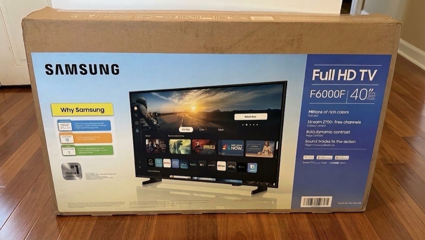 ( Brand New ) Samsung 40" Full HD Smart TV (F6000F Series)