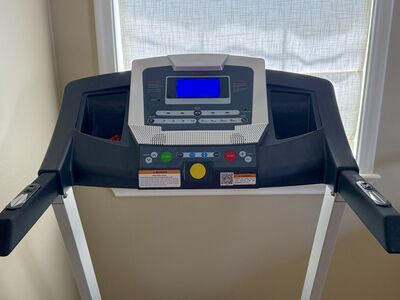 PRICE REDUCED! Sunny Smart Treadmill with Auto Incline