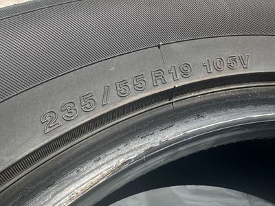 Auto tire