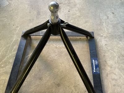 Andersen 5th Wheel Ball Hitch with Rails